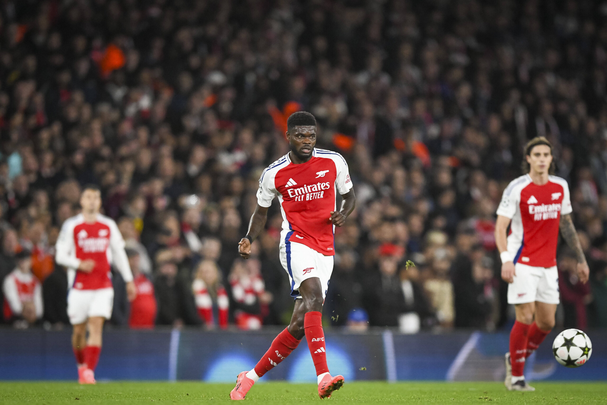 FC Barcelona is eyeing a free transfer for out-of-contract Arsenal midfielder Thomas Partey