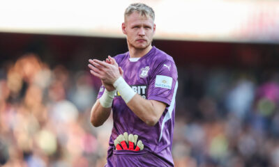 Aaron Ramsdale received a warm welcome on his return to the Emirates Stadium