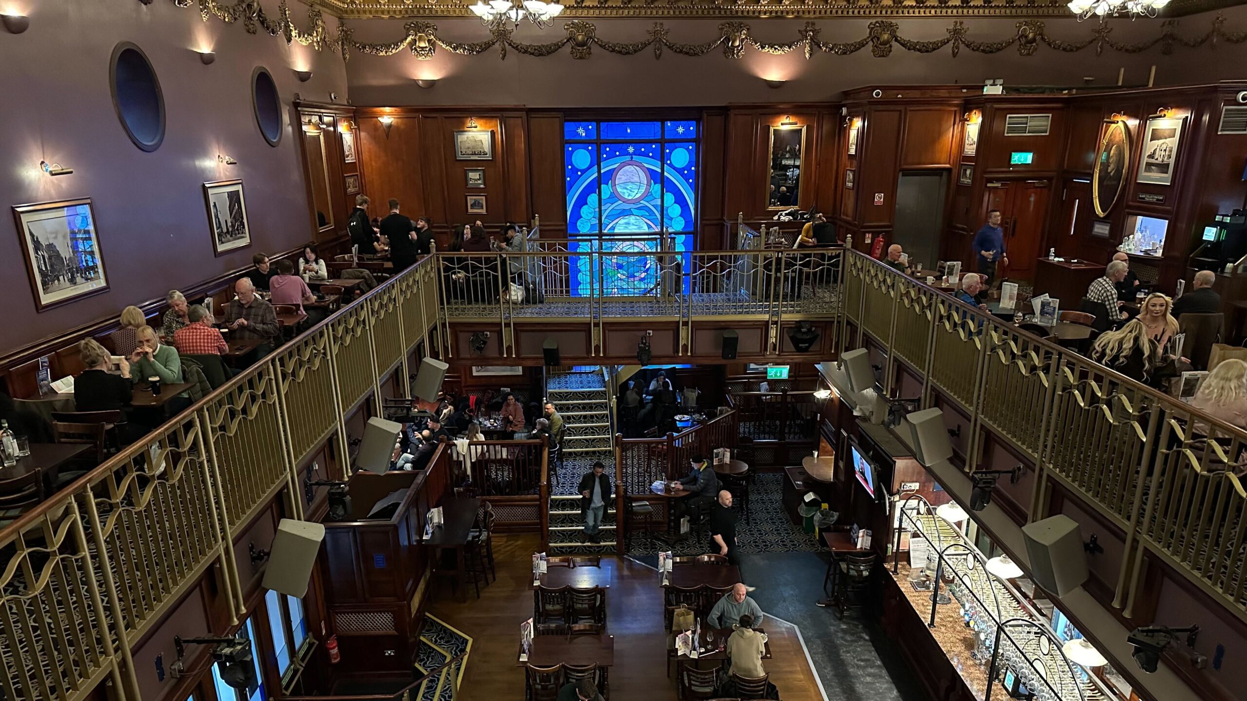 weatherspoon pub